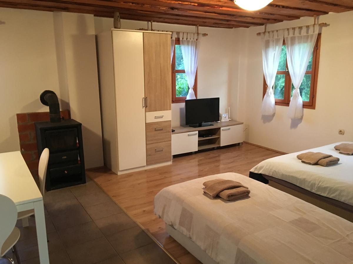 Chalet River Appartamento Veljun Esterno foto