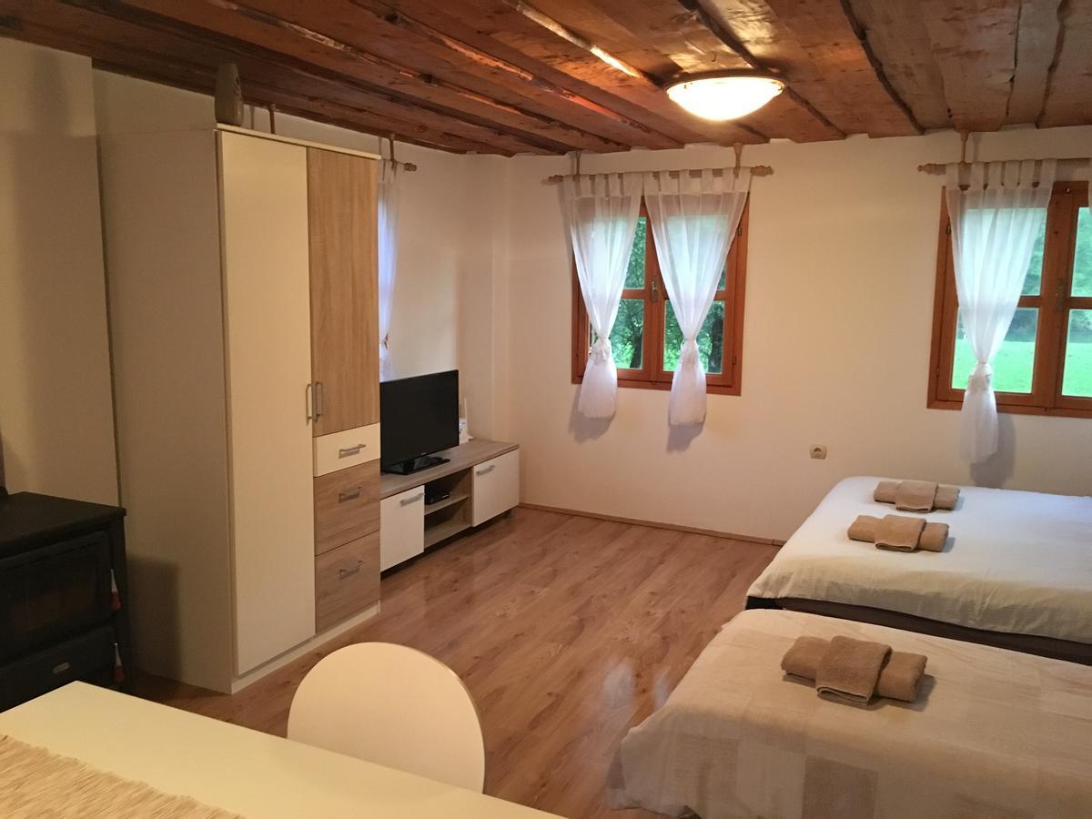 Chalet River Appartamento Veljun Esterno foto
